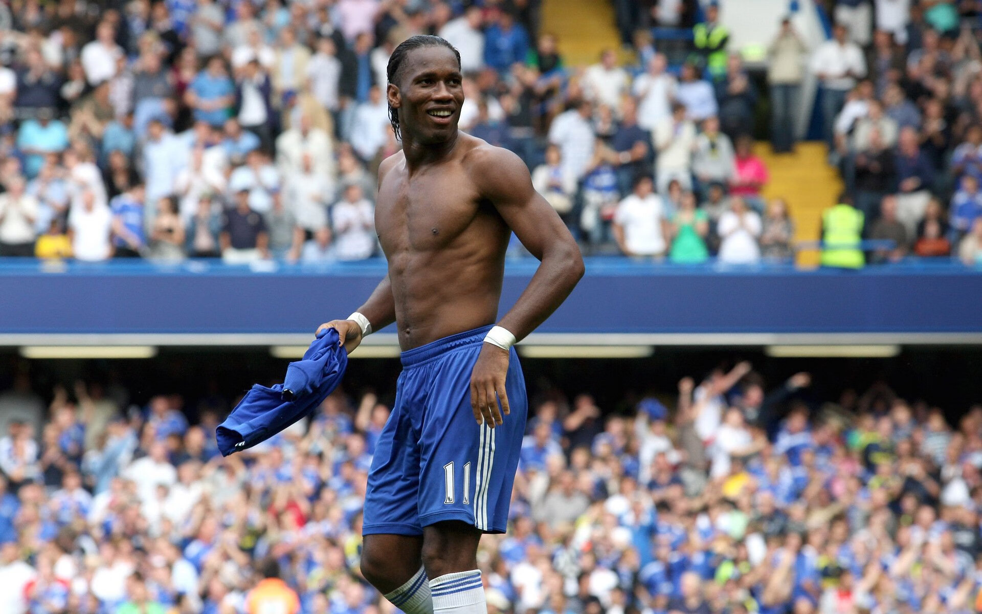 _年度最强对决：两大巨头正面对决，谁能夺冠？_，最强对决动漫